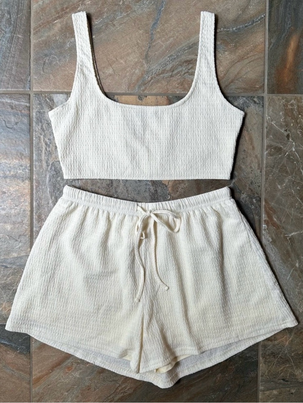 Shein Crop Top and Shorts Set NWOT Ivory Cream Women's Size Large 8/10